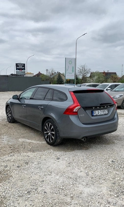 Volvo V60 cena 69000 przebieg: 141000, rok produkcji 2018 z Mszana Dolna małe 16